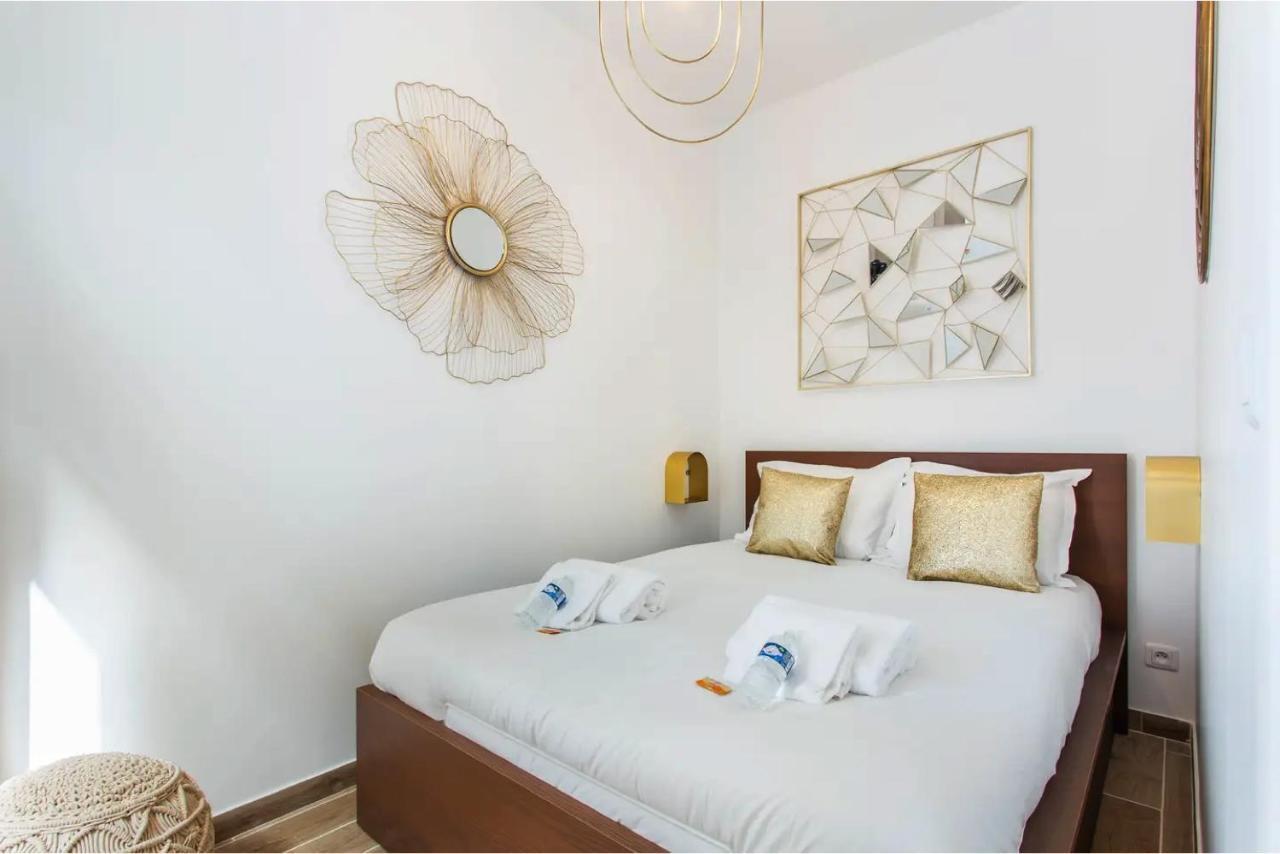 Cmg Place De Clichy - Metro Europe Appartamento